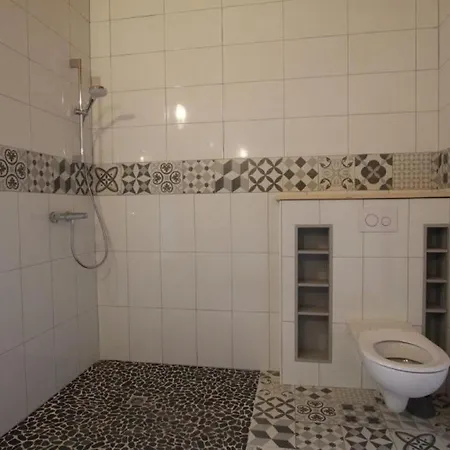 Дом отдыха Confortable Pres De La Cascade De La Beaume Avec Terrasses Et Parking Privatif - Fr-1-582-30 *