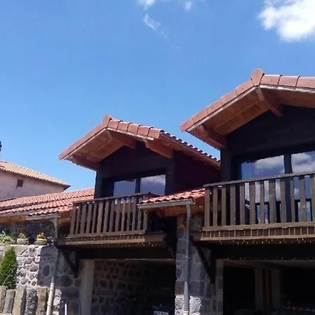 Gite Confortable Pres De La Cascade De La Beaume Avec Terrasses Et Parking Privatif - Fr-1-582-30 * Solignac-sur-Loire