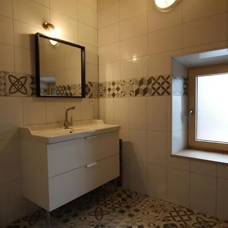 Confortable Pres De La Cascade De La Beaume Avec Terrasses Et Parking Privatif - Fr-1-582-30 Дом отдыха Solignac-sur-Loire