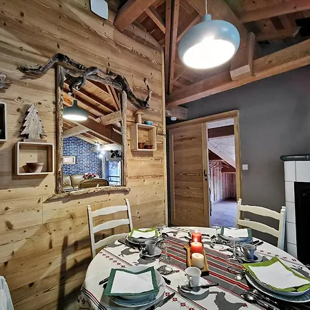 Confortable Pres De La Cascade De La Beaume Avec Terrasses Et Parking Privatif - Fr-1-582-30 * Solignac-sur-Loire