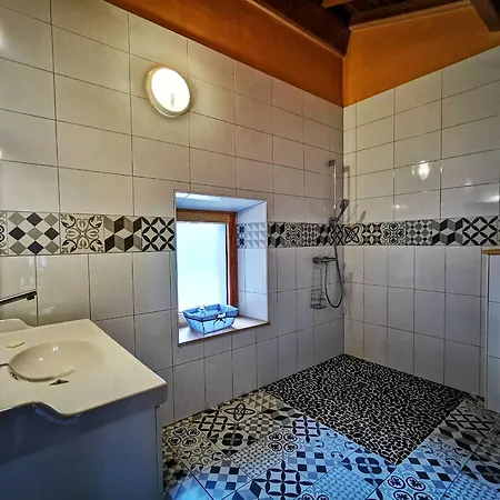 Confortable Pres De La Cascade De La Beaume Avec Terrasses Et Parking Privatif - Fr-1-582-30 Country house *