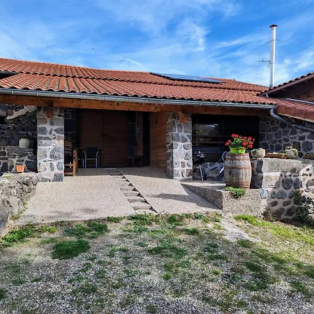 Confortable Pres De La Cascade De La Beaume Avec Terrasses Et Parking Privatif - Fr-1-582-30 *